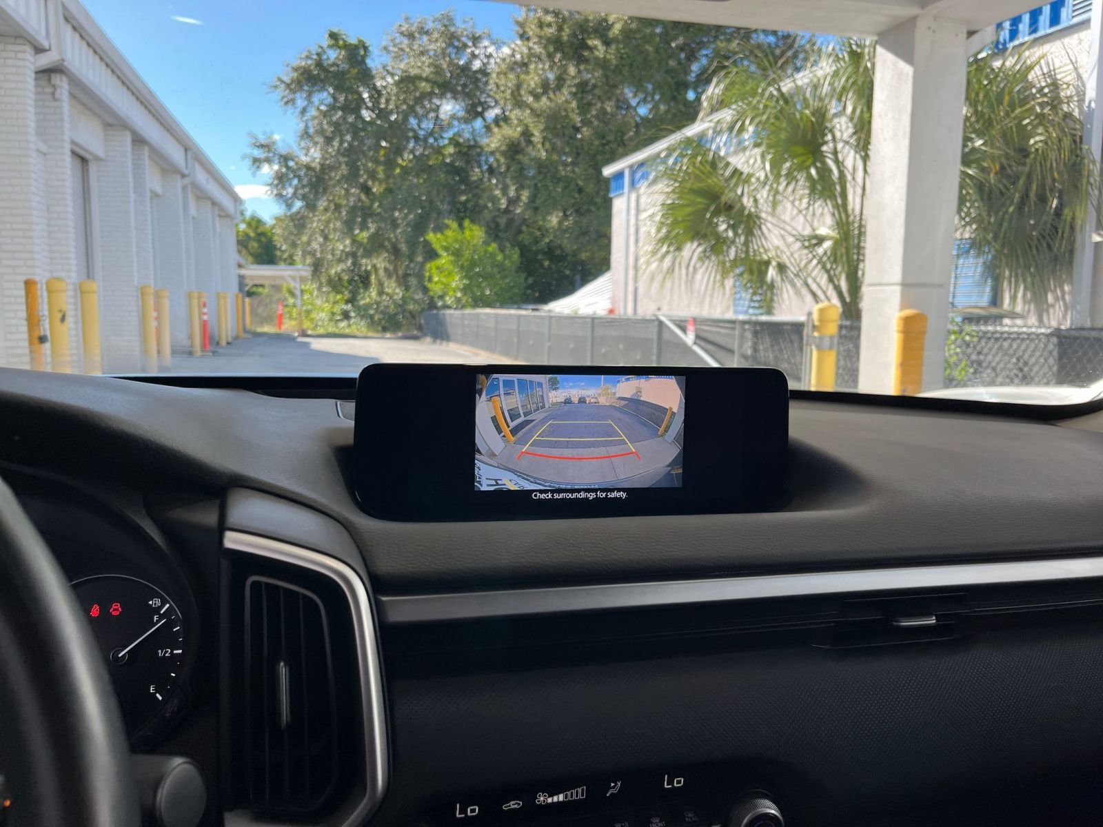 Thumbnail: 2025 Mazda CX-50 - 17