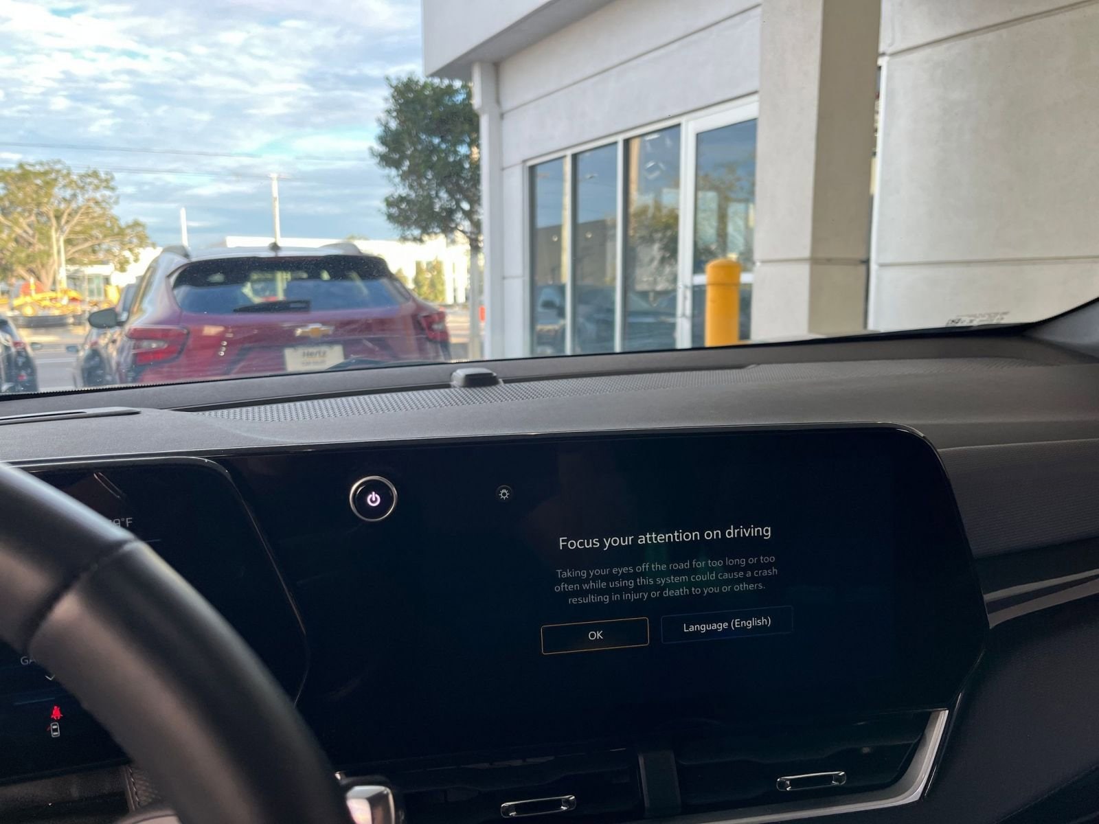 Thumbnail: 2025 Chevrolet Equinox - 18