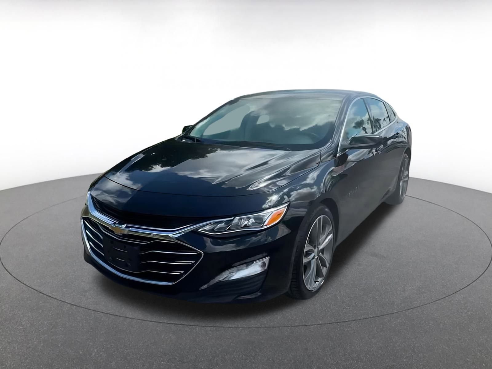 Thumbnail: 2024 Chevrolet Malibu - 8