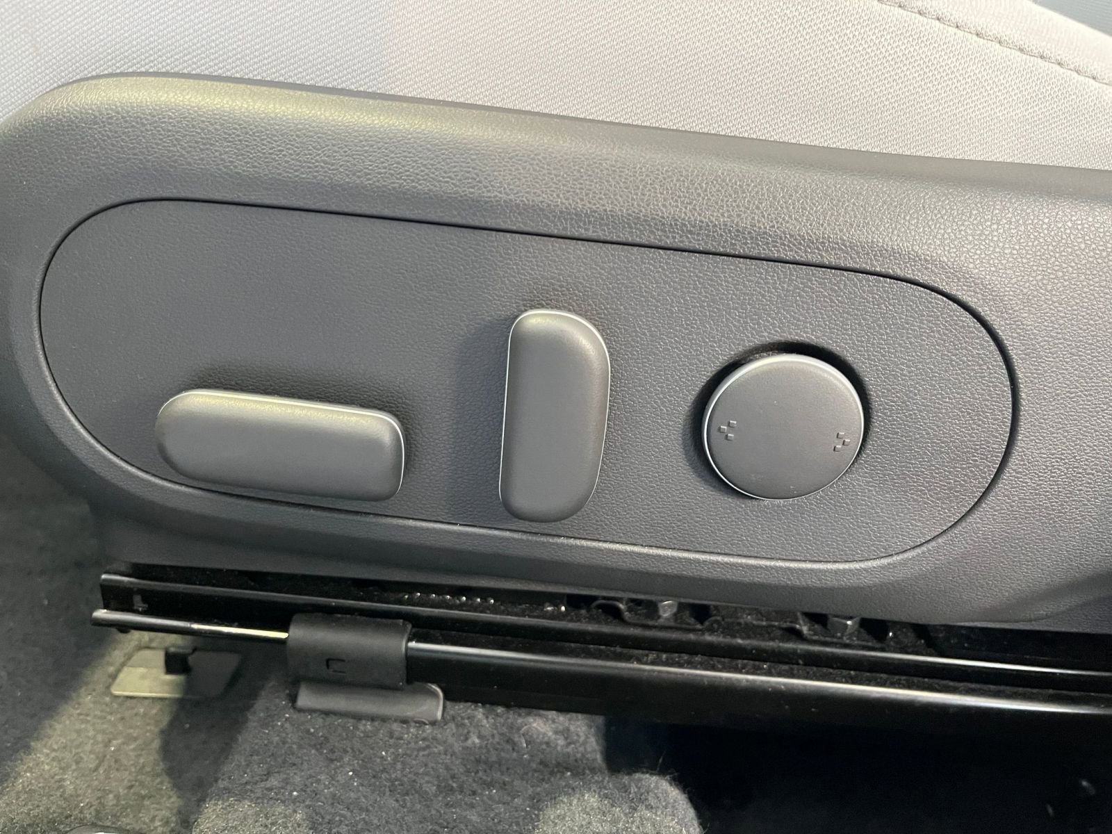 Thumbnail: 2025 Hyundai Kona - 23