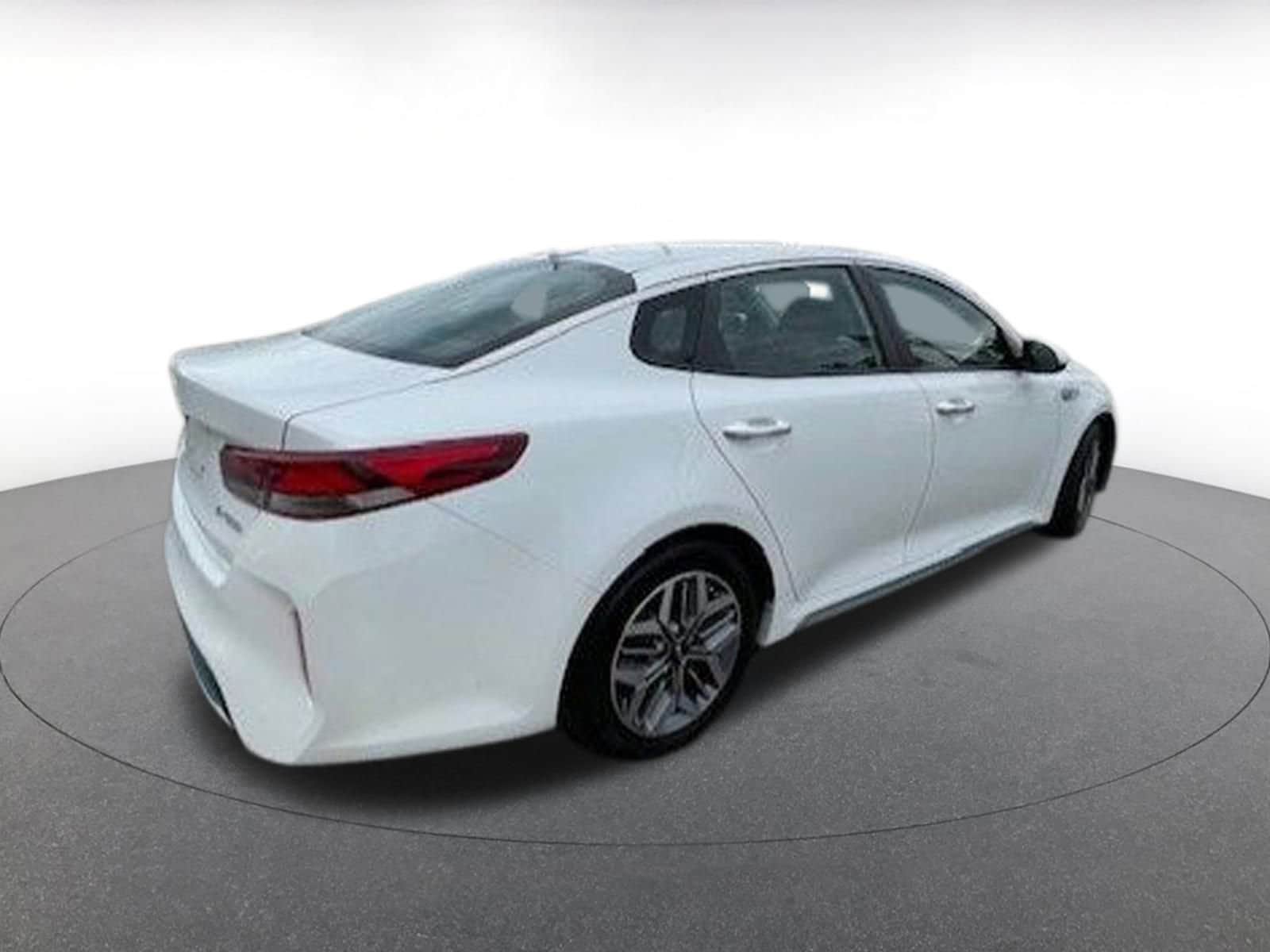 Thumbnail: 2020 Kia Optima - 7