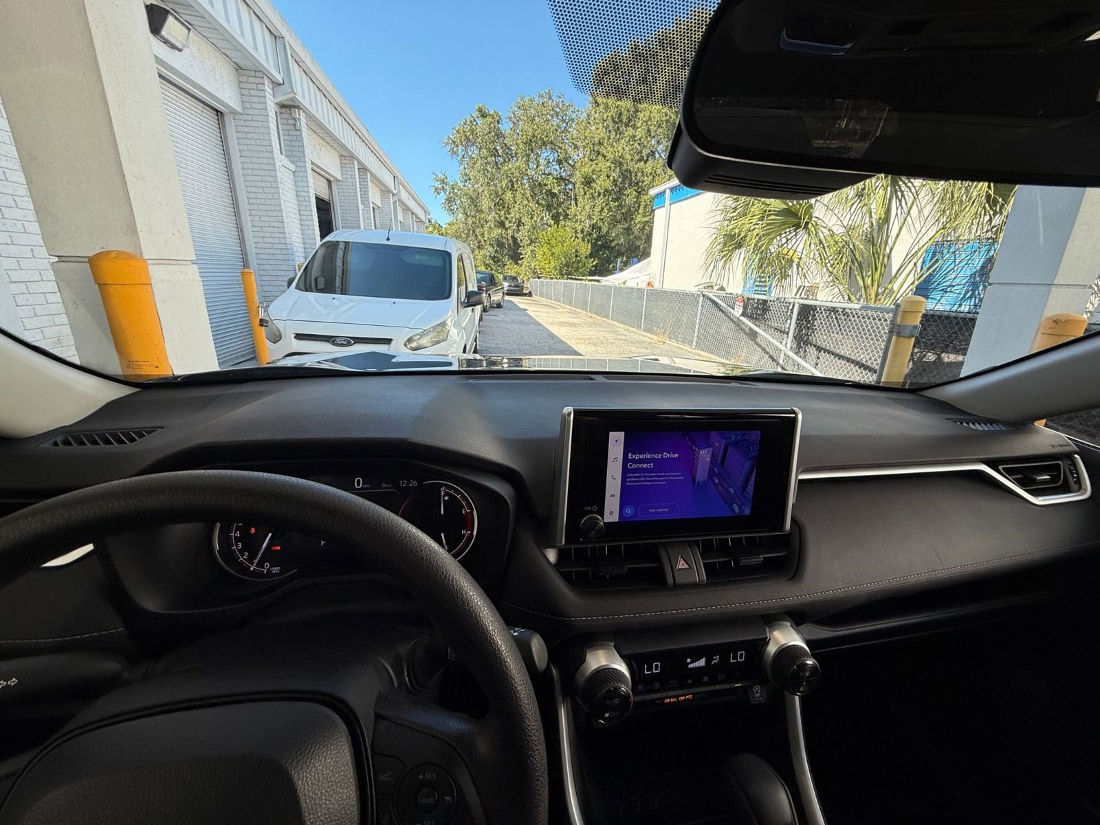 Thumbnail: 2025 Toyota RAV4 - 33