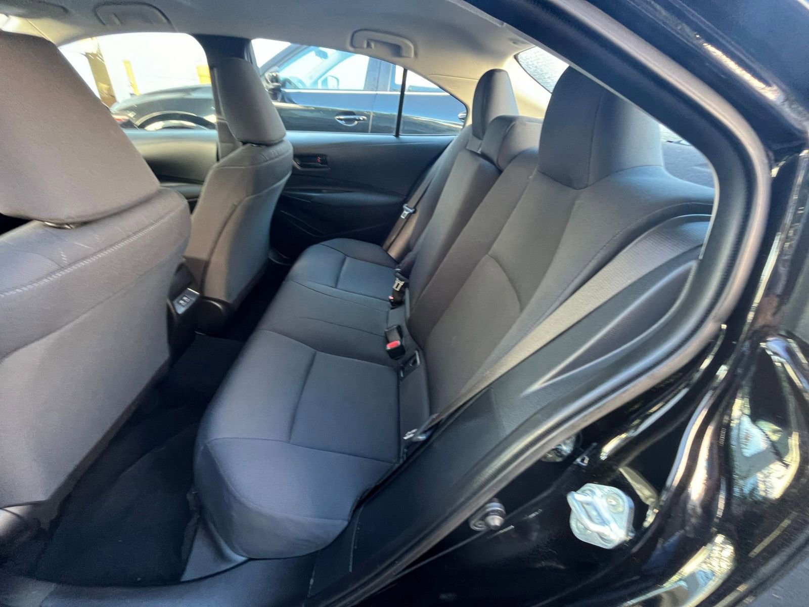 Thumbnail: 2025 Toyota Corolla - 25