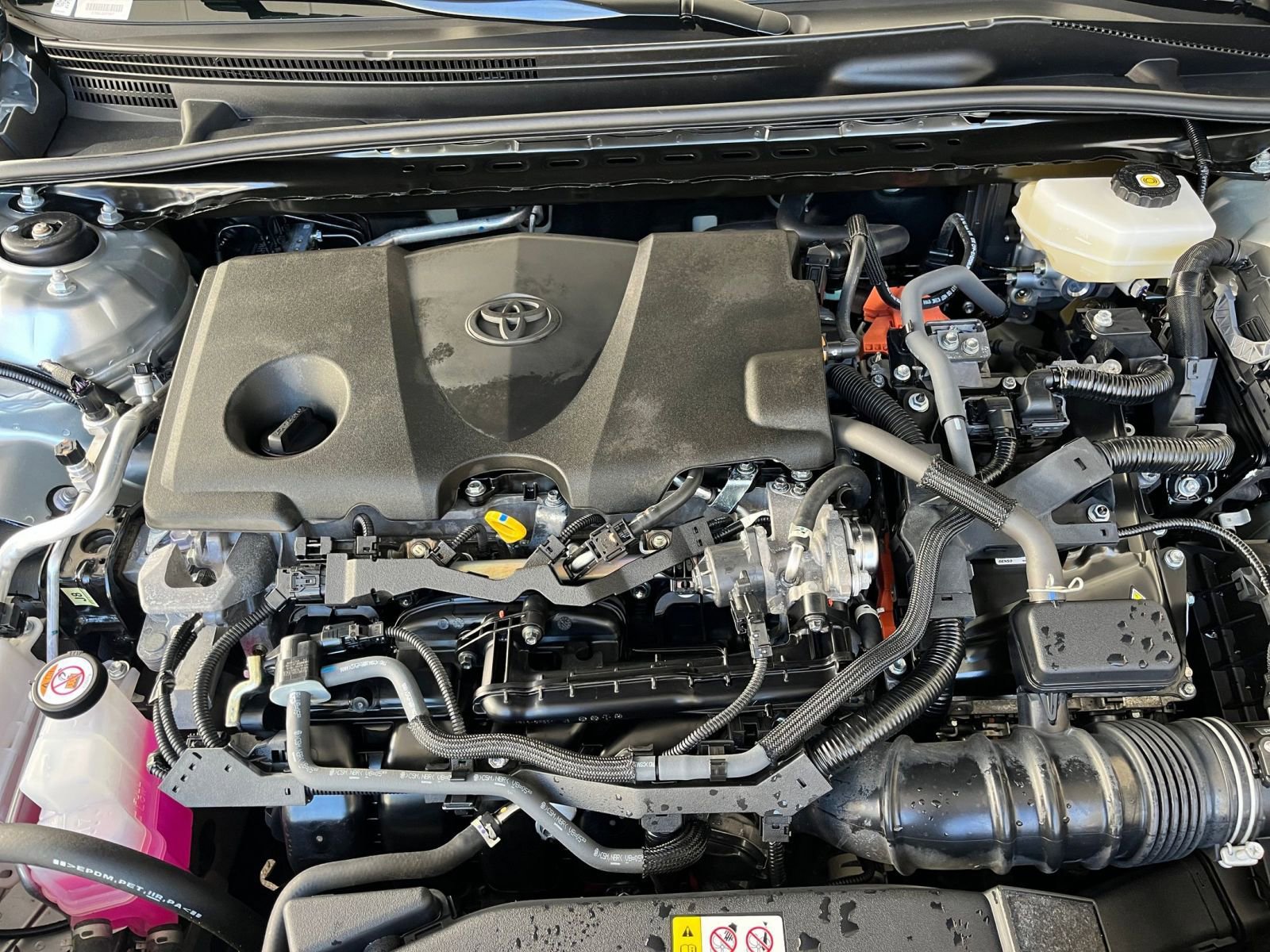 Thumbnail: 2025 Toyota Camry - 32