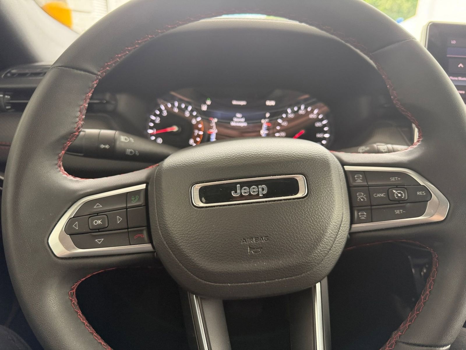 Thumbnail: 2025 Jeep Compass - 28