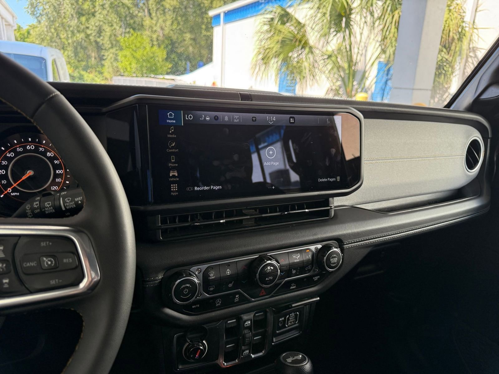 Thumbnail: 2025 Jeep Wrangler - 21