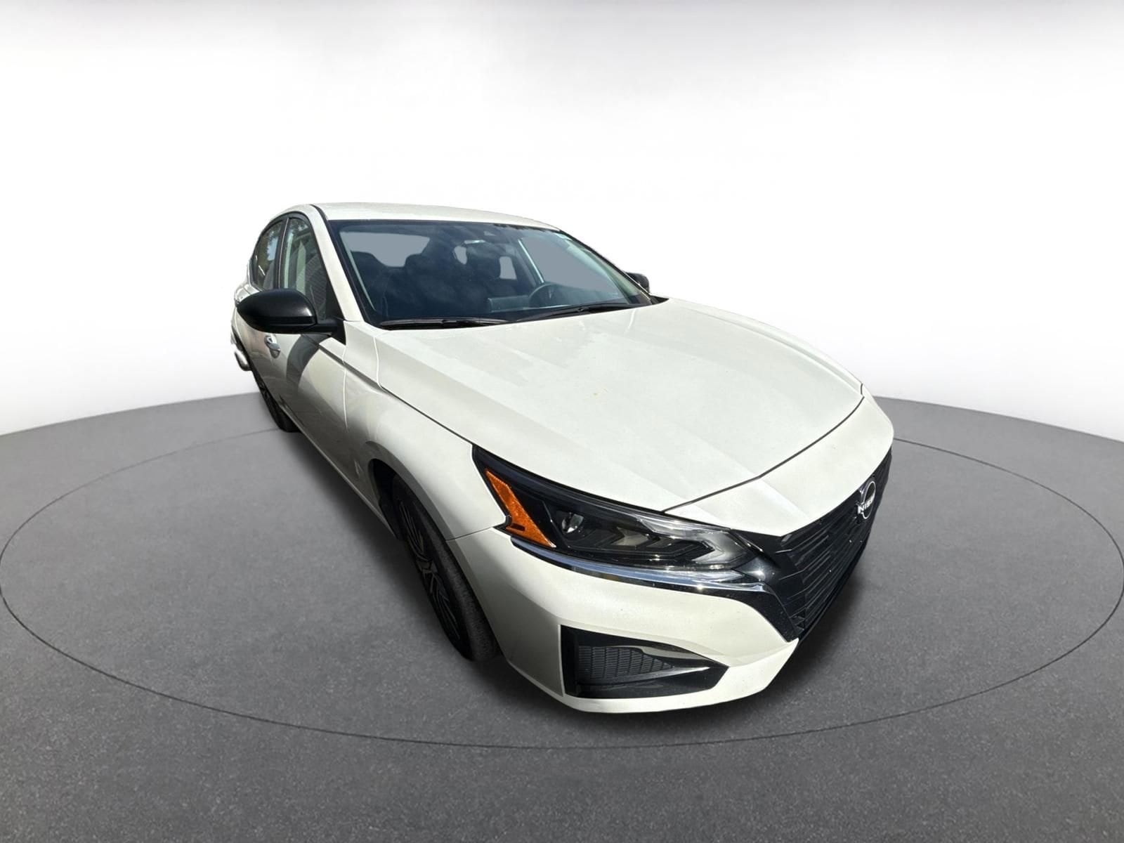 Thumbnail: 2025 Nissan Altima - 1