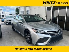 2021 Toyota Camry SE -
                Tampa, FL