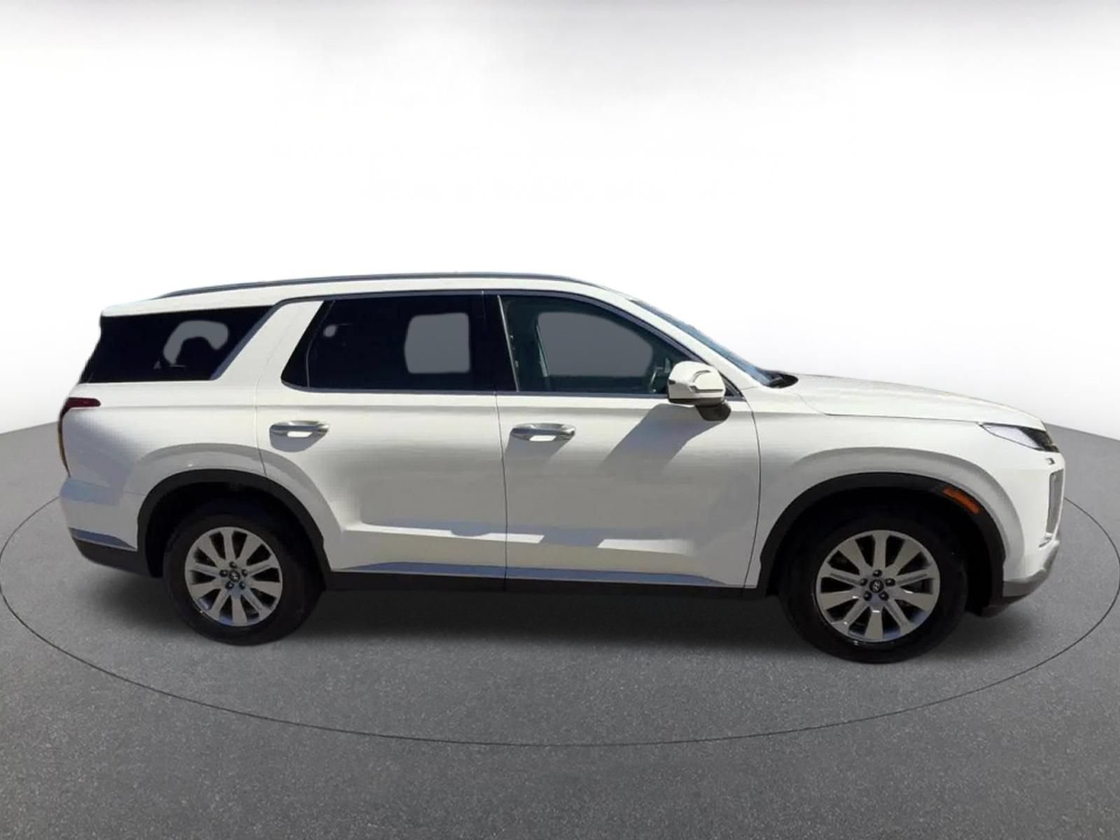 Thumbnail: 2025 Hyundai Palisade - 16