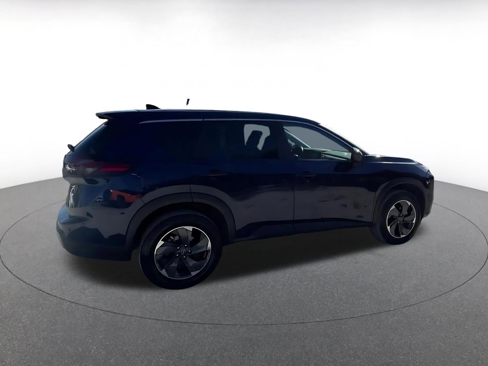 Thumbnail: 2025 Nissan Rogue - 15