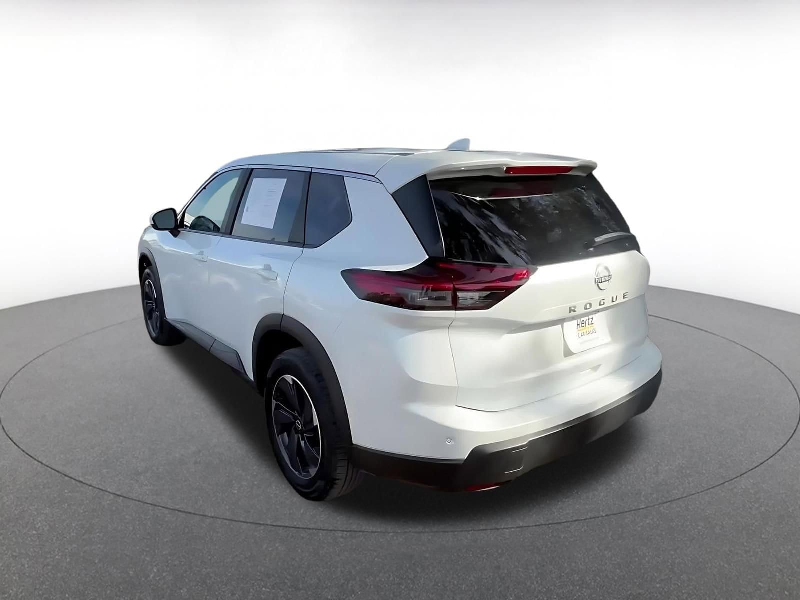 Thumbnail: 2025 Nissan Rogue - 11