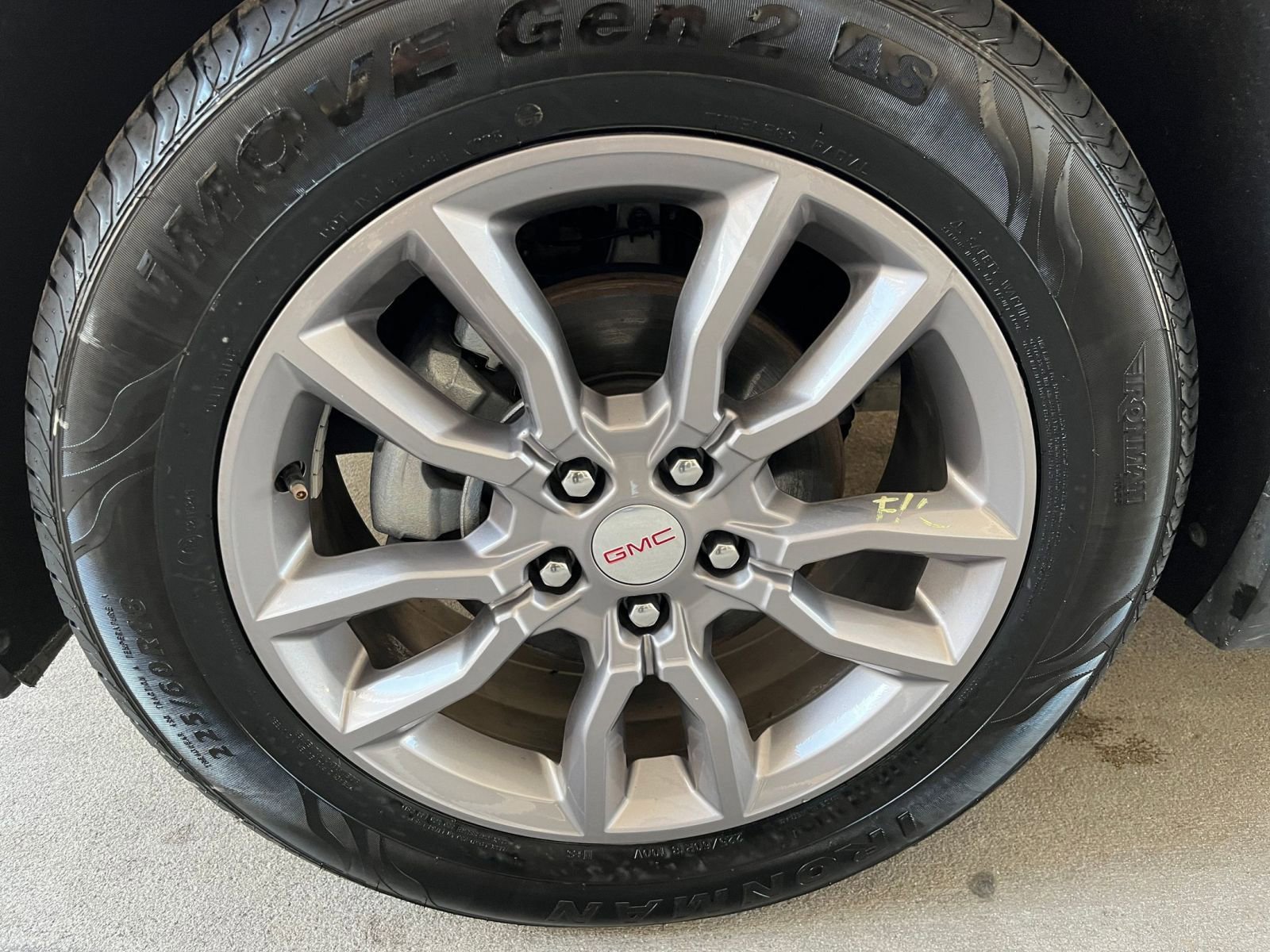 Thumbnail: 2024 GMC Terrain - 31