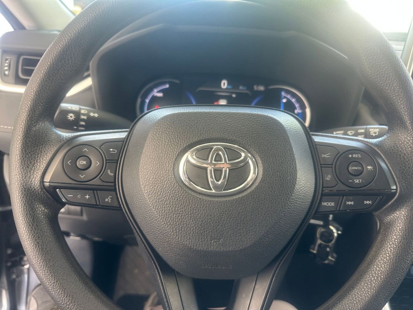 Thumbnail: 2024 Toyota RAV4 - 28