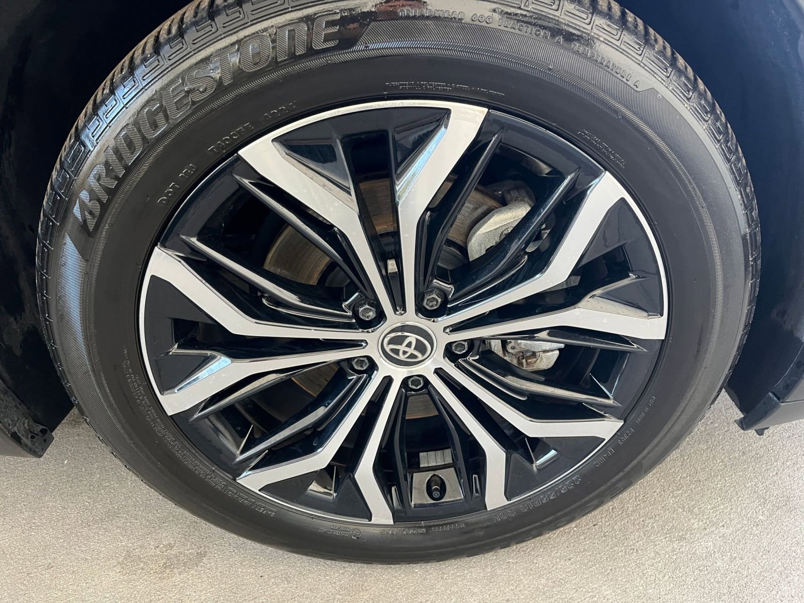 Thumbnail: 2025 Toyota Crown - 30