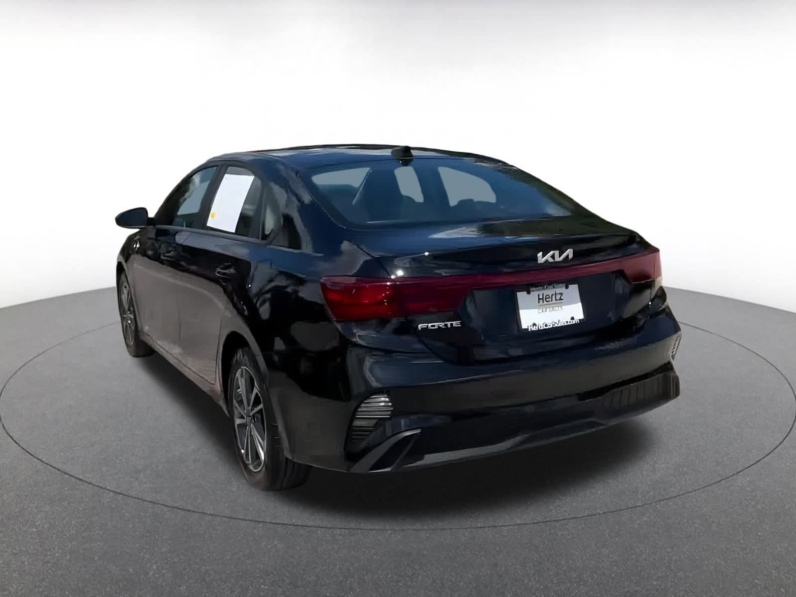 Thumbnail: 2024 Kia Forte - 8