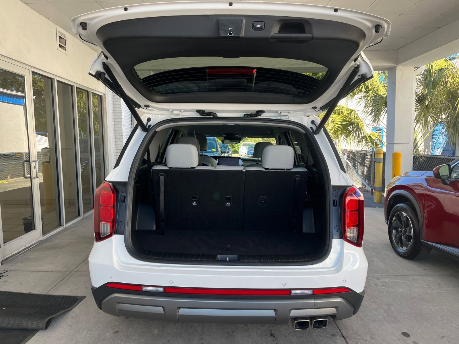 Thumbnail: 2025 Hyundai Palisade - 35