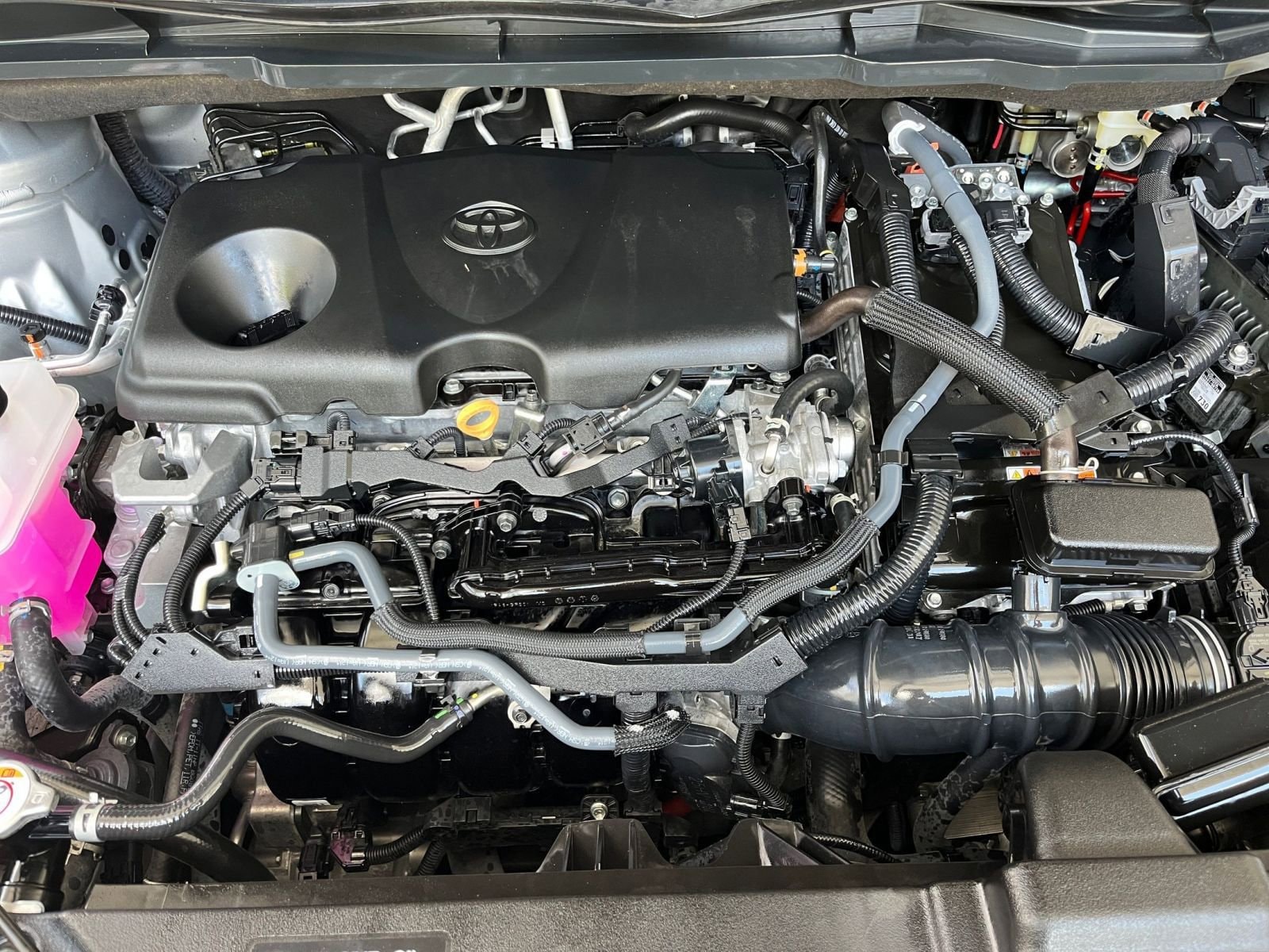 Thumbnail: 2024 Toyota Sienna - 32
