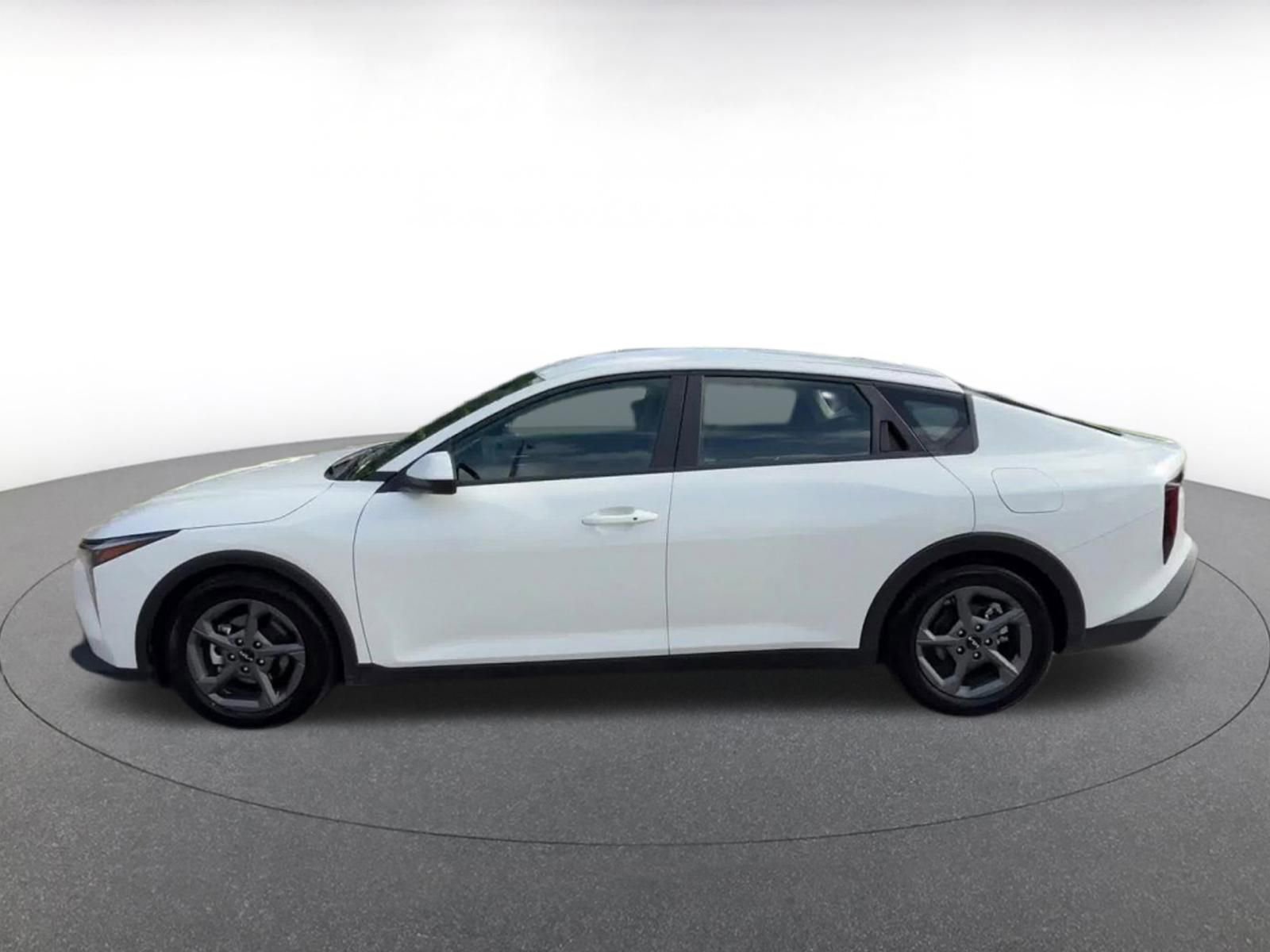 Thumbnail: 2025 Kia K4 - 9