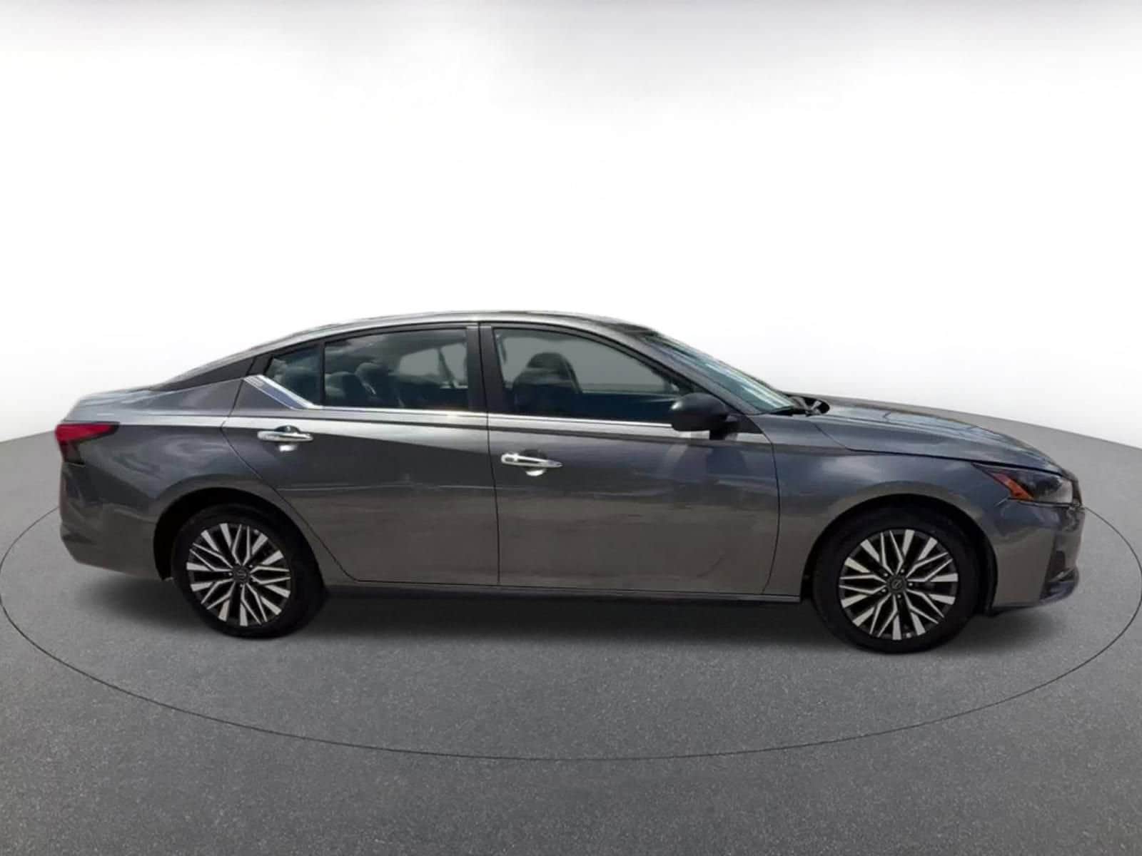 Thumbnail: 2025 Nissan Altima - 16