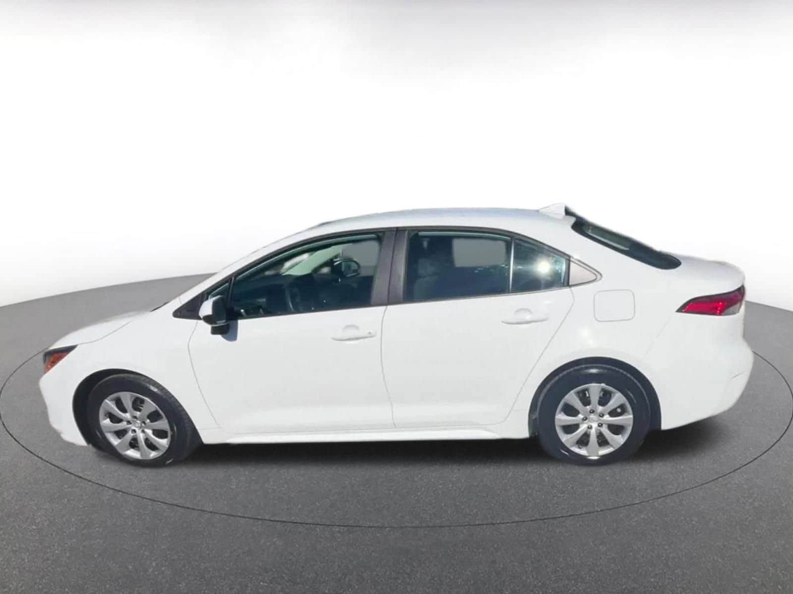 Thumbnail: 2025 Toyota Corolla - 8