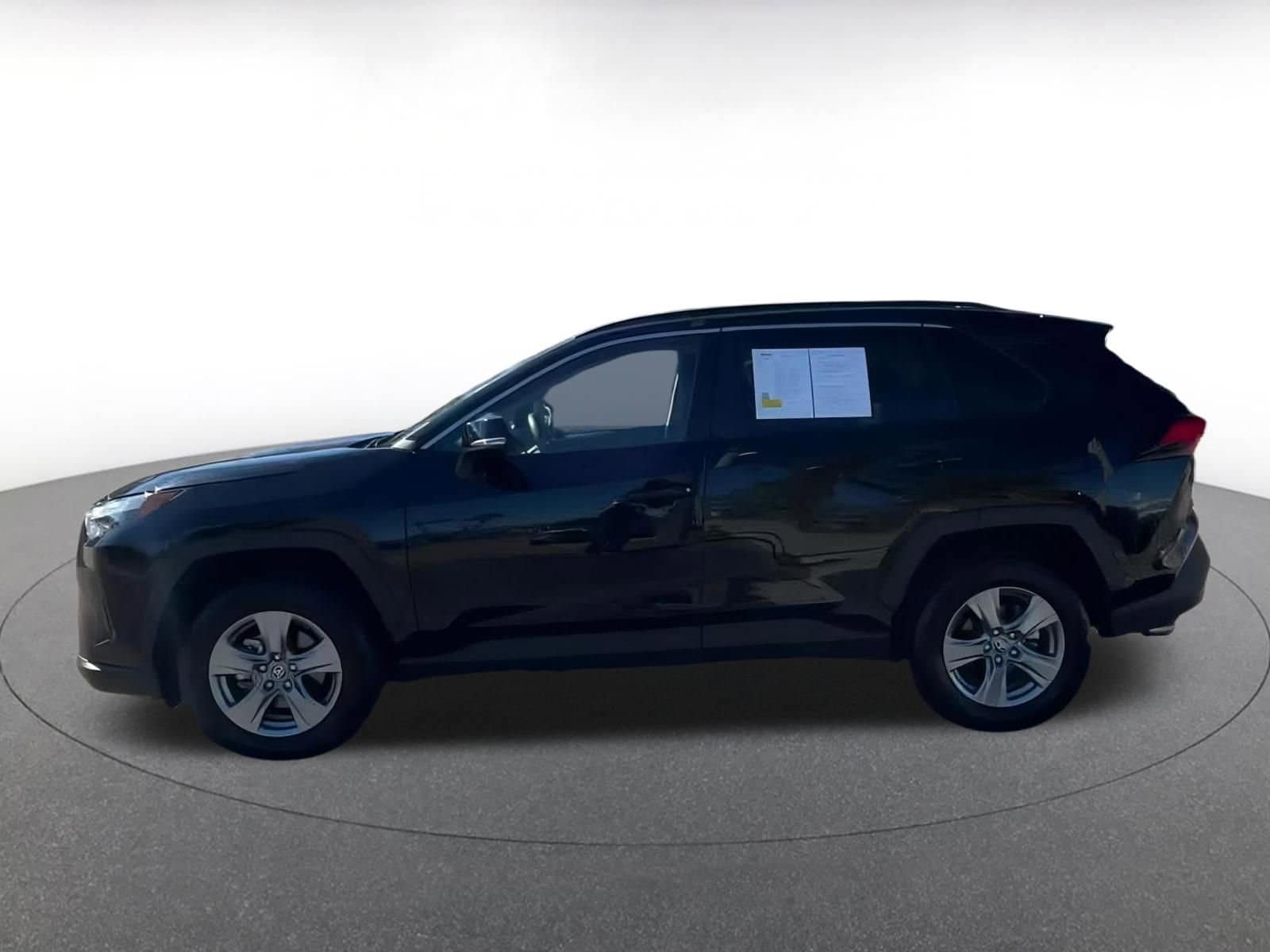 Thumbnail: 2025 Toyota RAV4 - 9