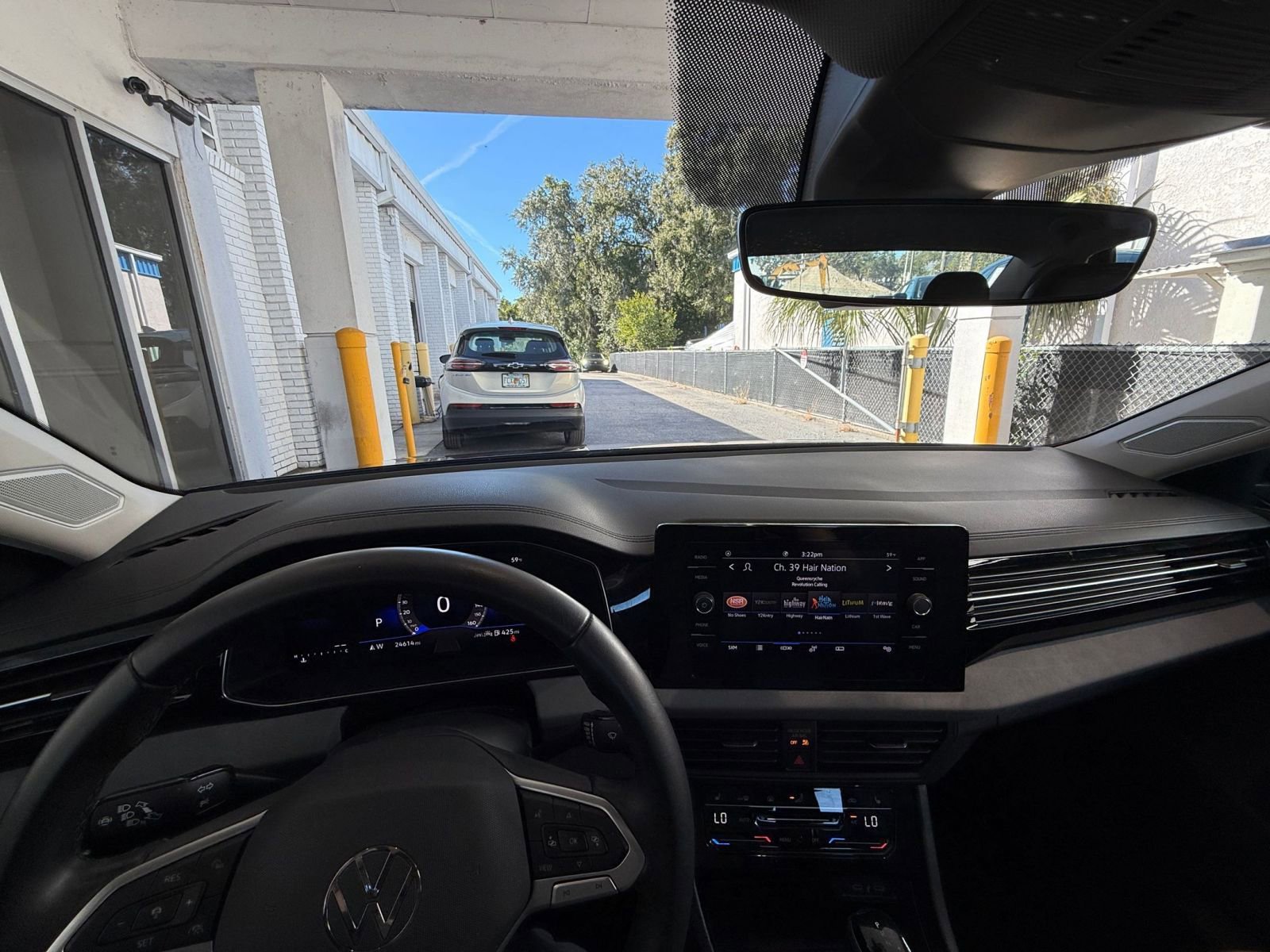 Thumbnail: 2025 Volkswagen Jetta - 33