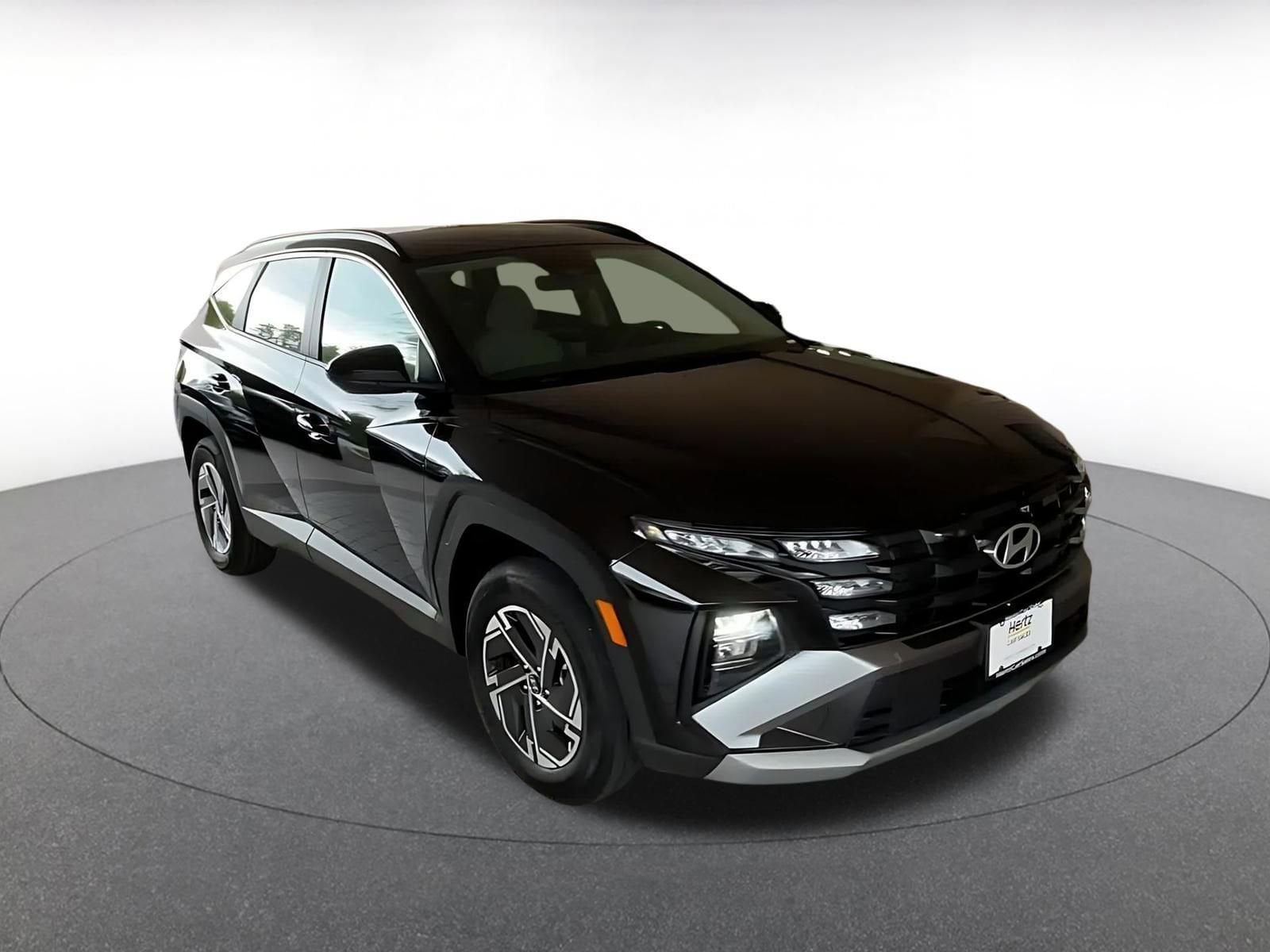 Thumbnail: 2025 Hyundai Tucson - 3