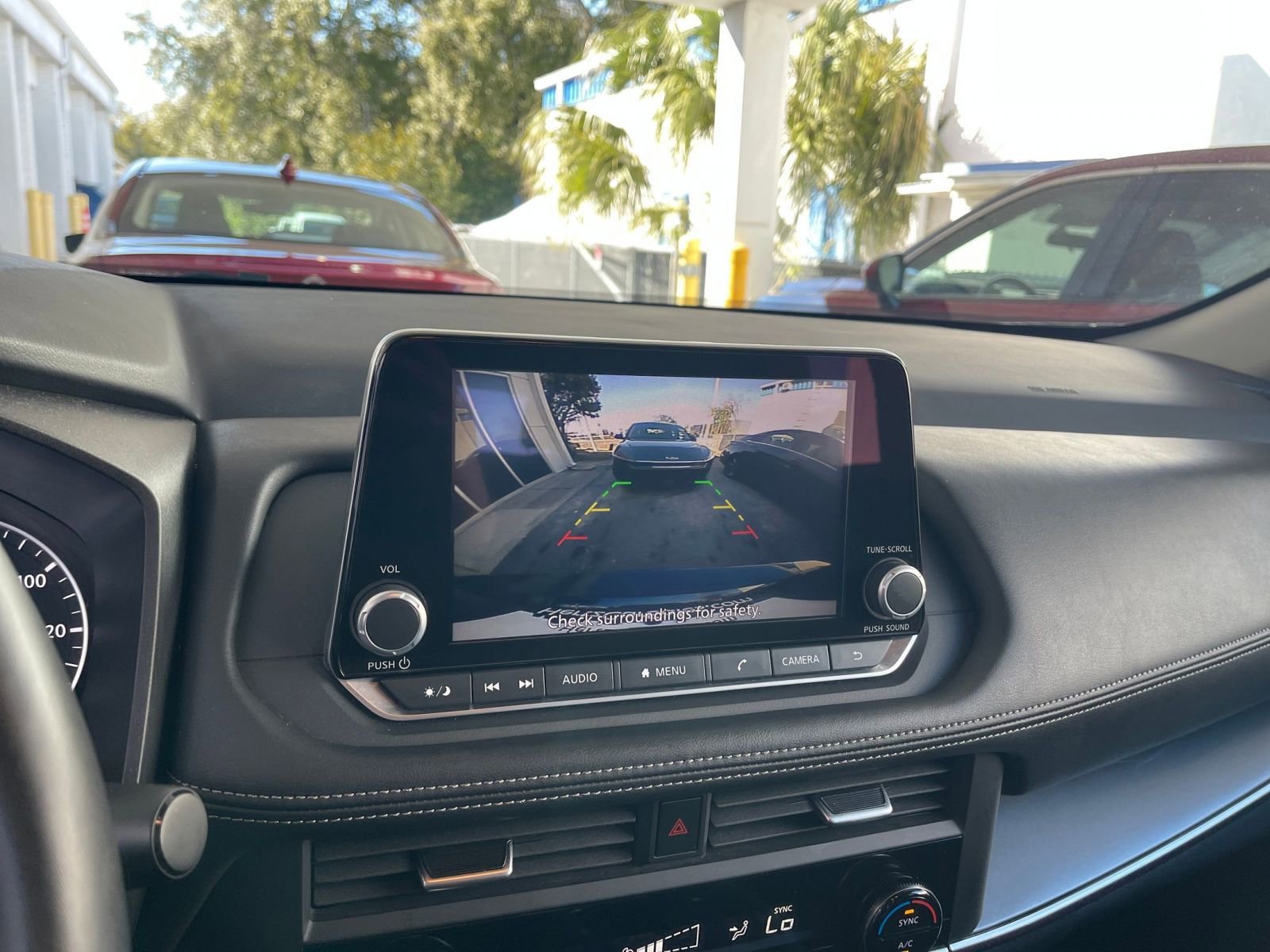 Thumbnail: 2025 Nissan Rogue - 25