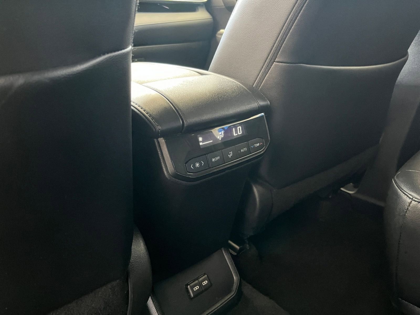 2024 Toyota Highlander XSE 25