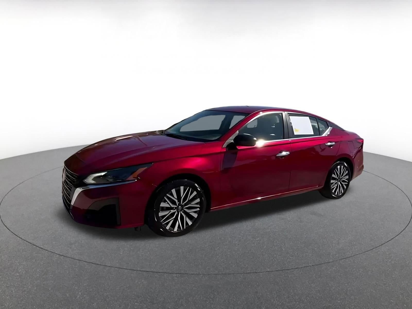 Thumbnail: 2025 Nissan Altima - 7