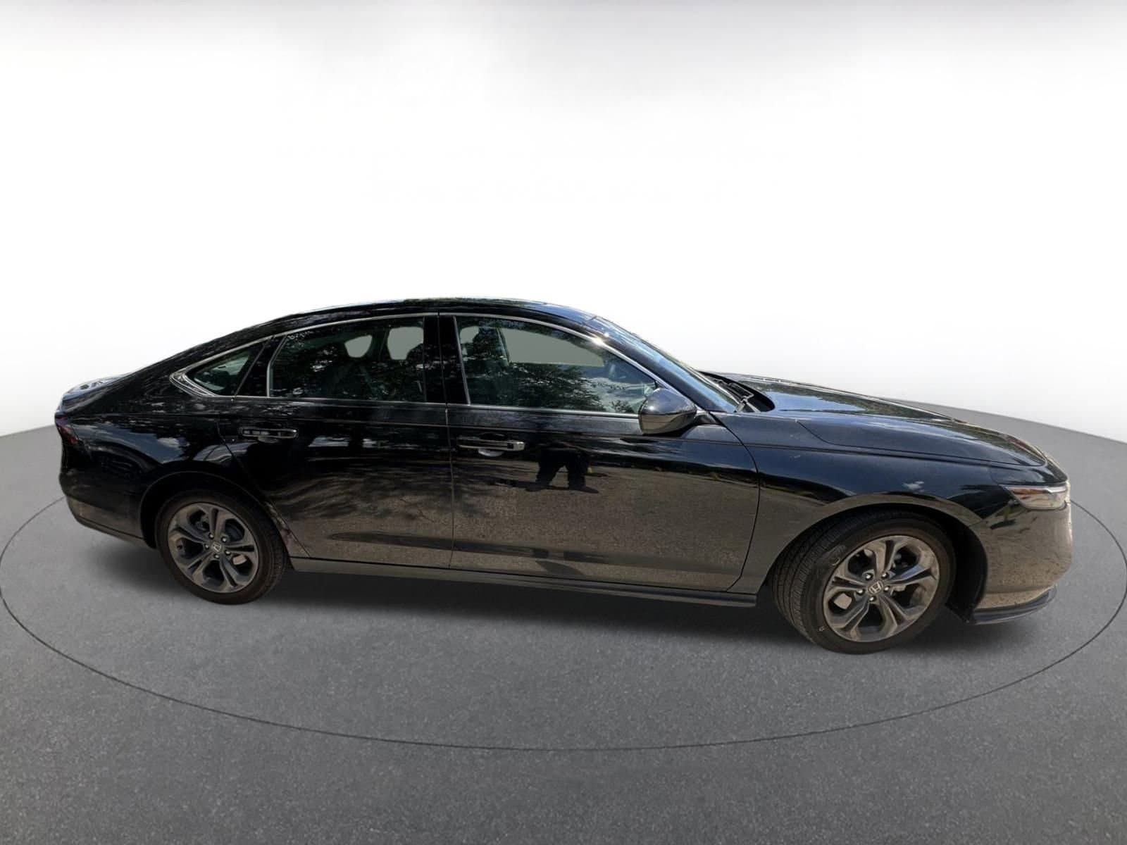 2024 Honda Accord EX 8
