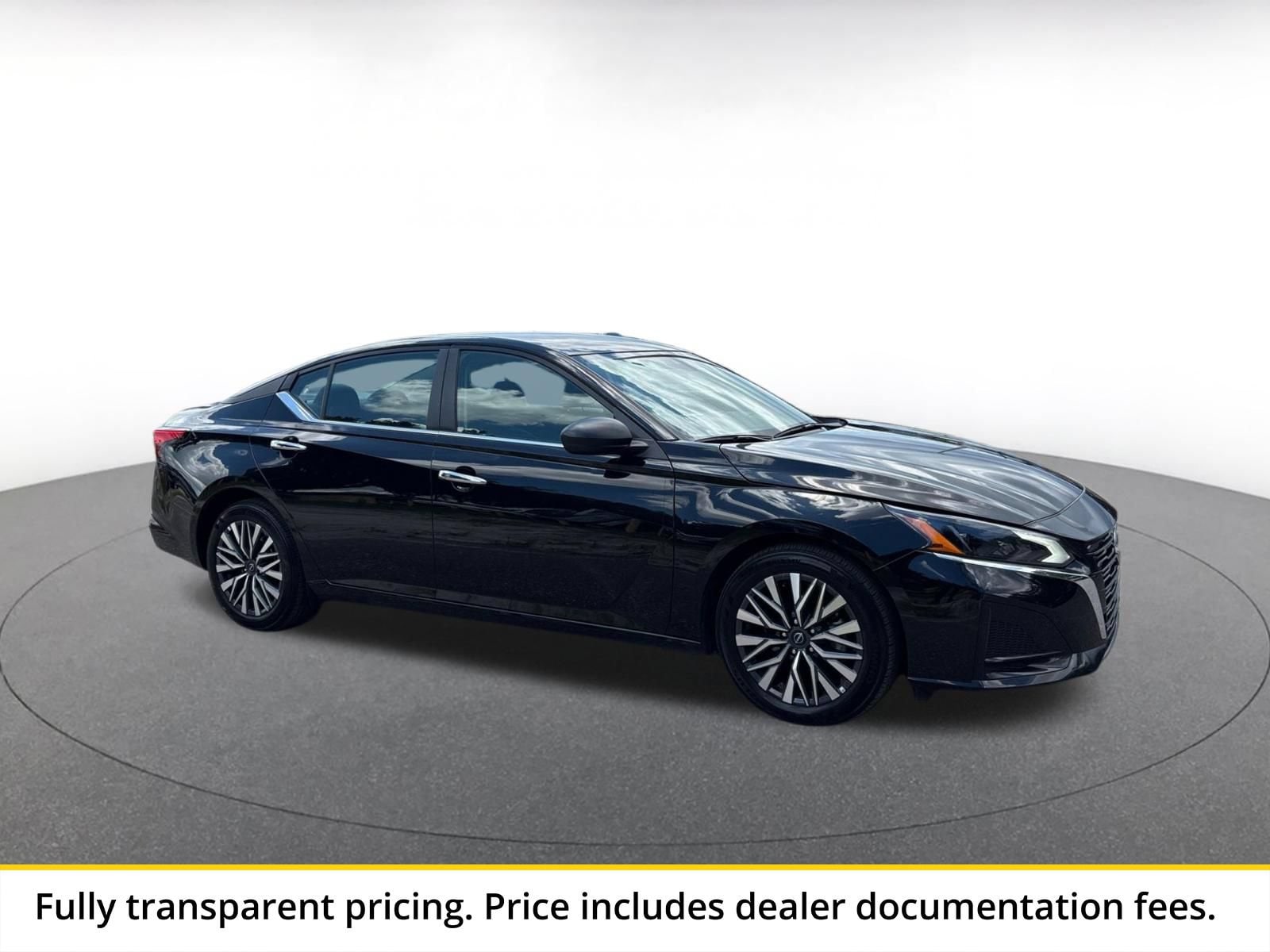 Thumbnail: 2025 Nissan Altima - 1