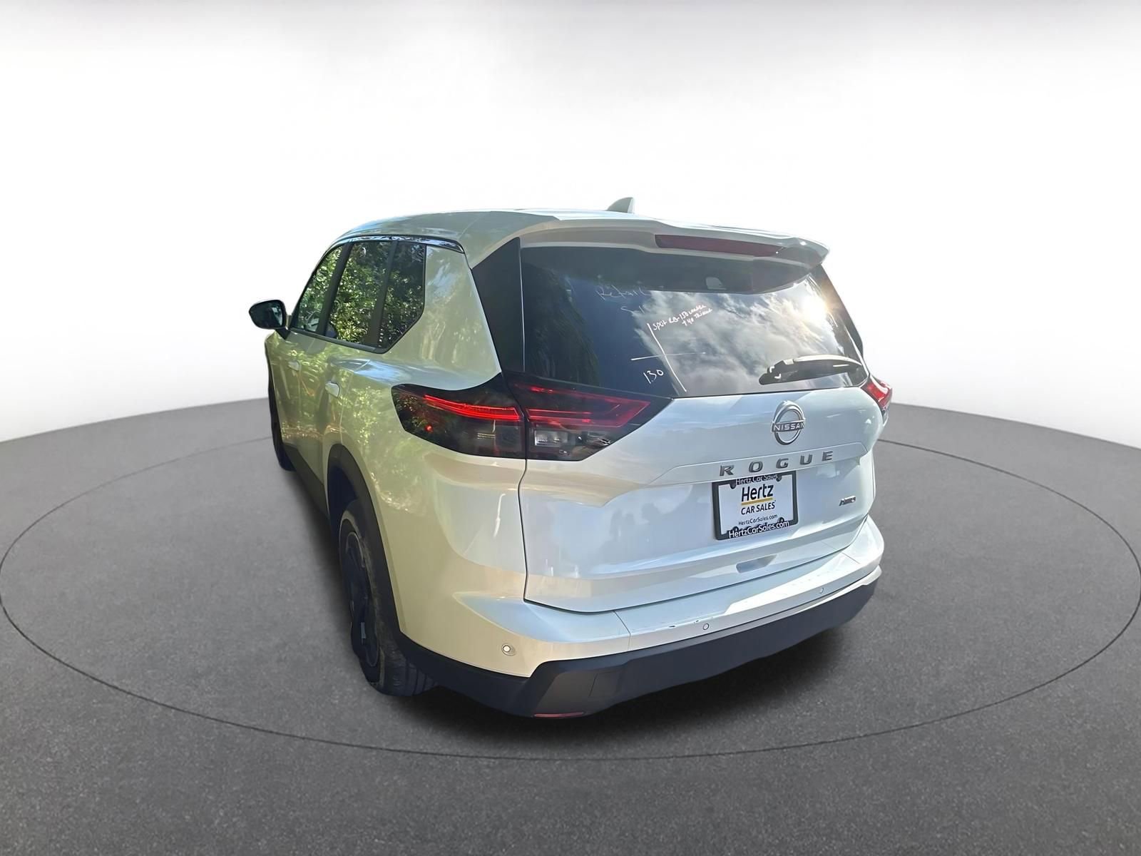 Thumbnail: 2025 Nissan Rogue - 4