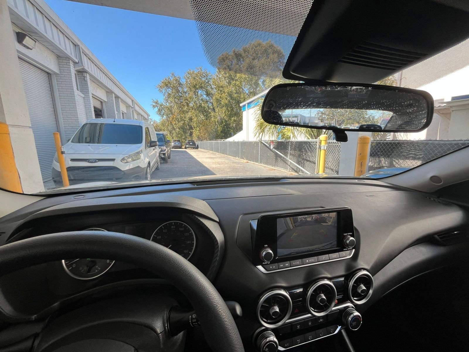 Thumbnail: 2025 Nissan Sentra - 31