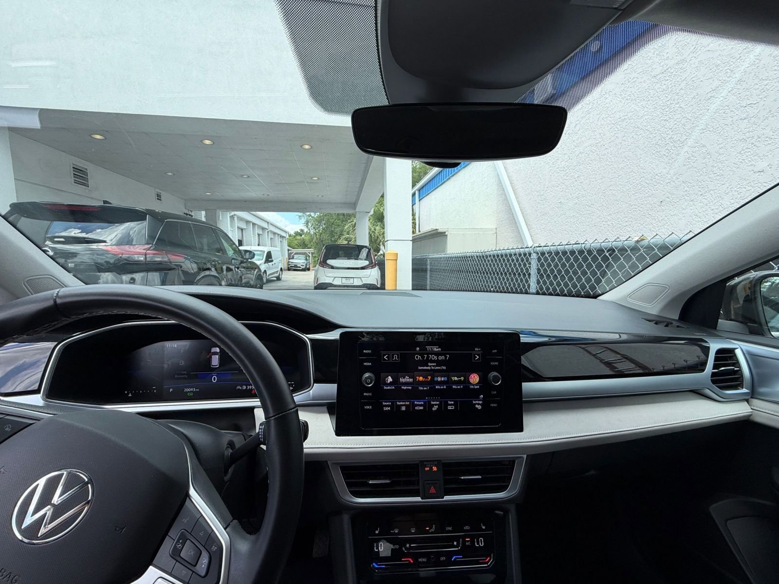 Thumbnail: 2025 Volkswagen Taos - 33