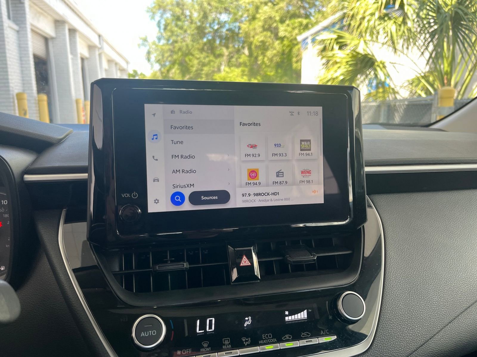 Thumbnail: 2025 Toyota Corolla - 20