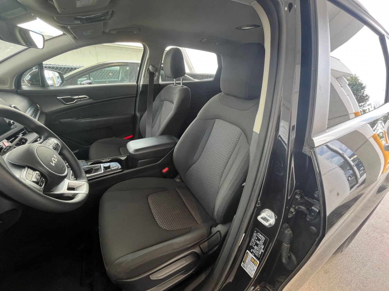 Thumbnail: 2025 Kia Sportage - 35