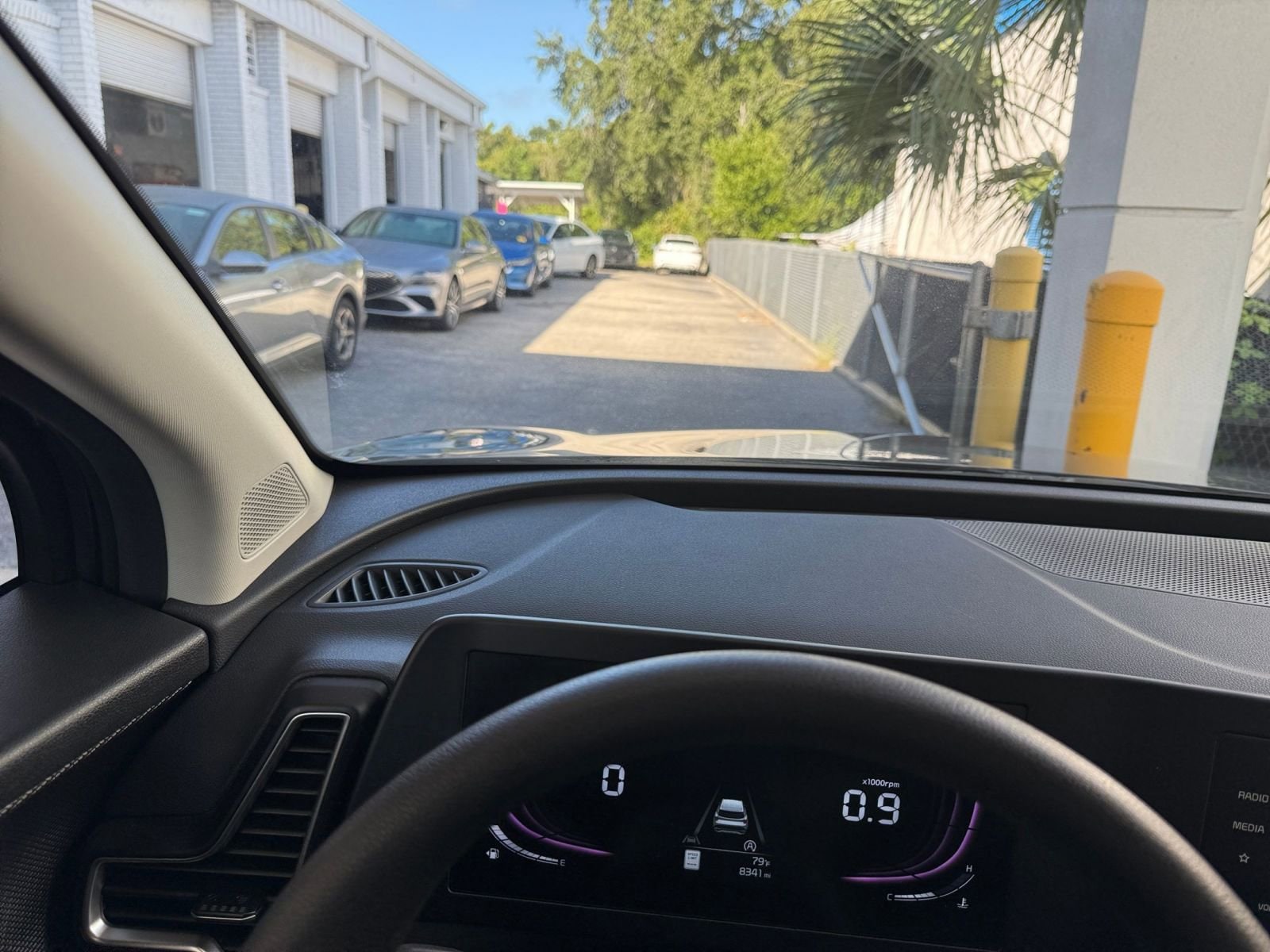 Thumbnail: 2025 Kia Sportage - 34