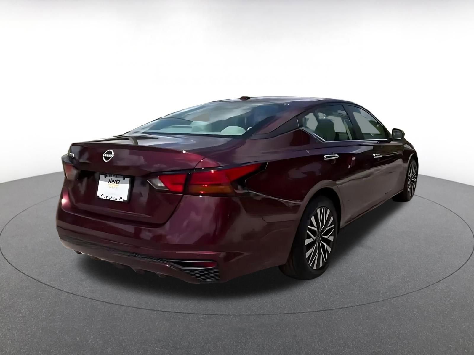 Thumbnail: 2025 Nissan Altima - 14