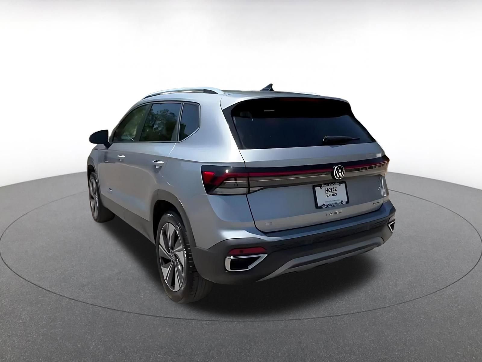 Thumbnail: 2025 Volkswagen Taos - 11
