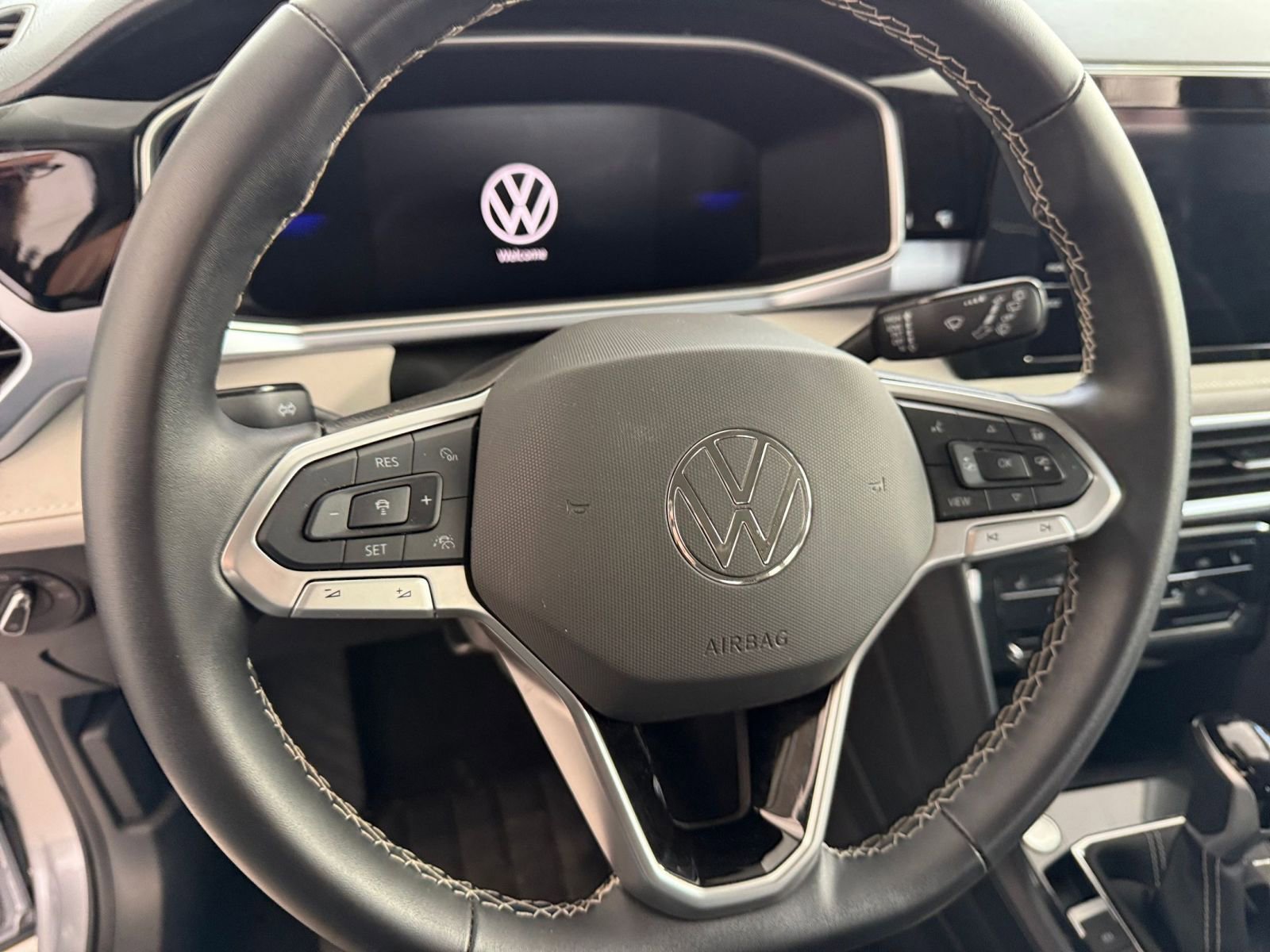 Thumbnail: 2025 Volkswagen Taos - 28