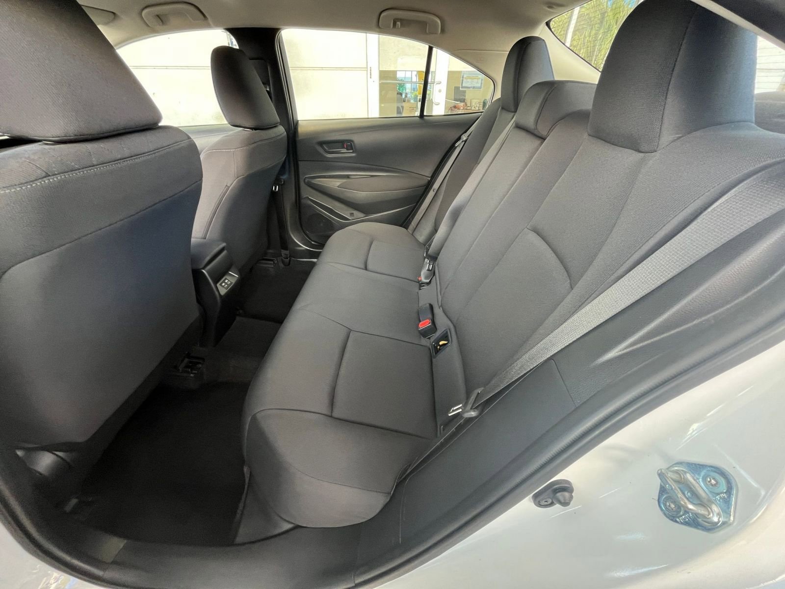 Thumbnail: 2025 Toyota Corolla - 27