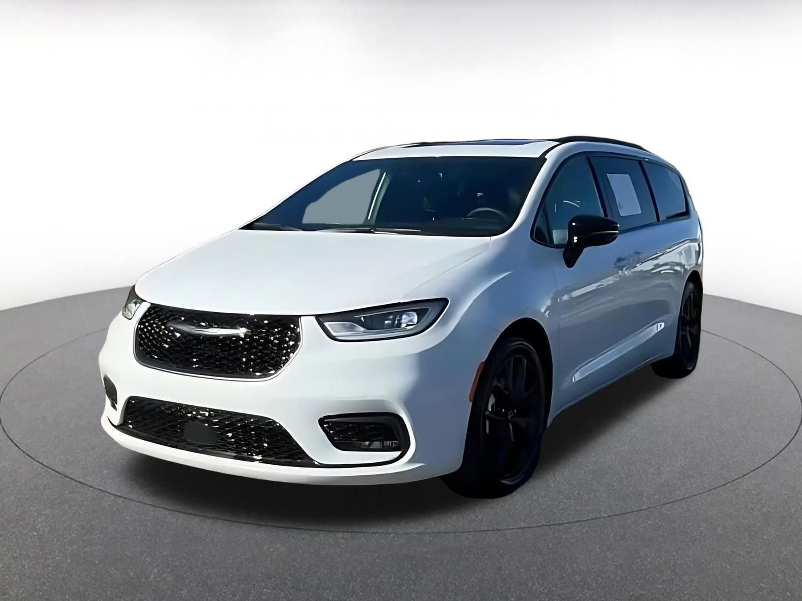 Thumbnail: 2025 Chrysler Pacifica - 7