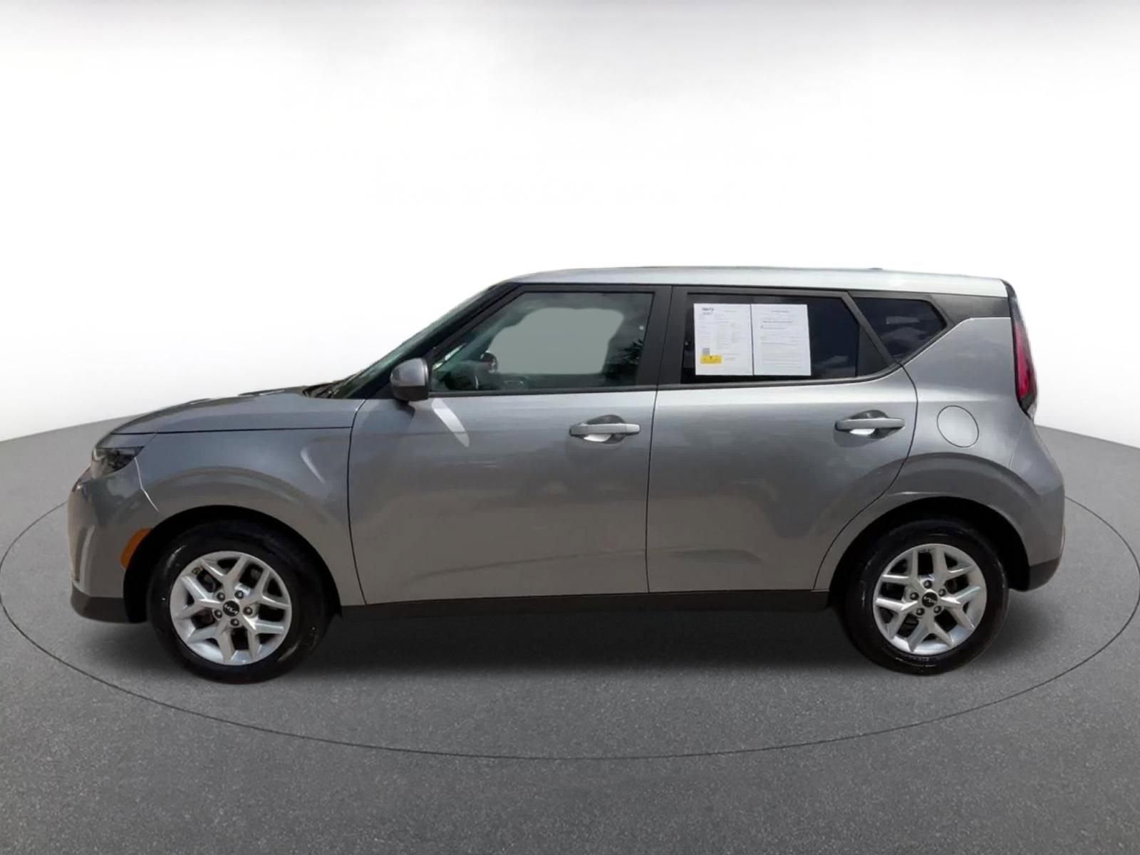Thumbnail: 2025 Kia Soul - 9