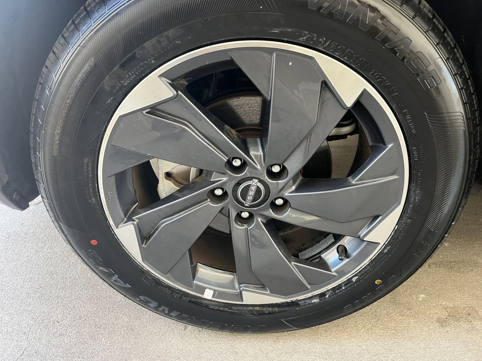 Thumbnail: 2025 Nissan Rogue - 31