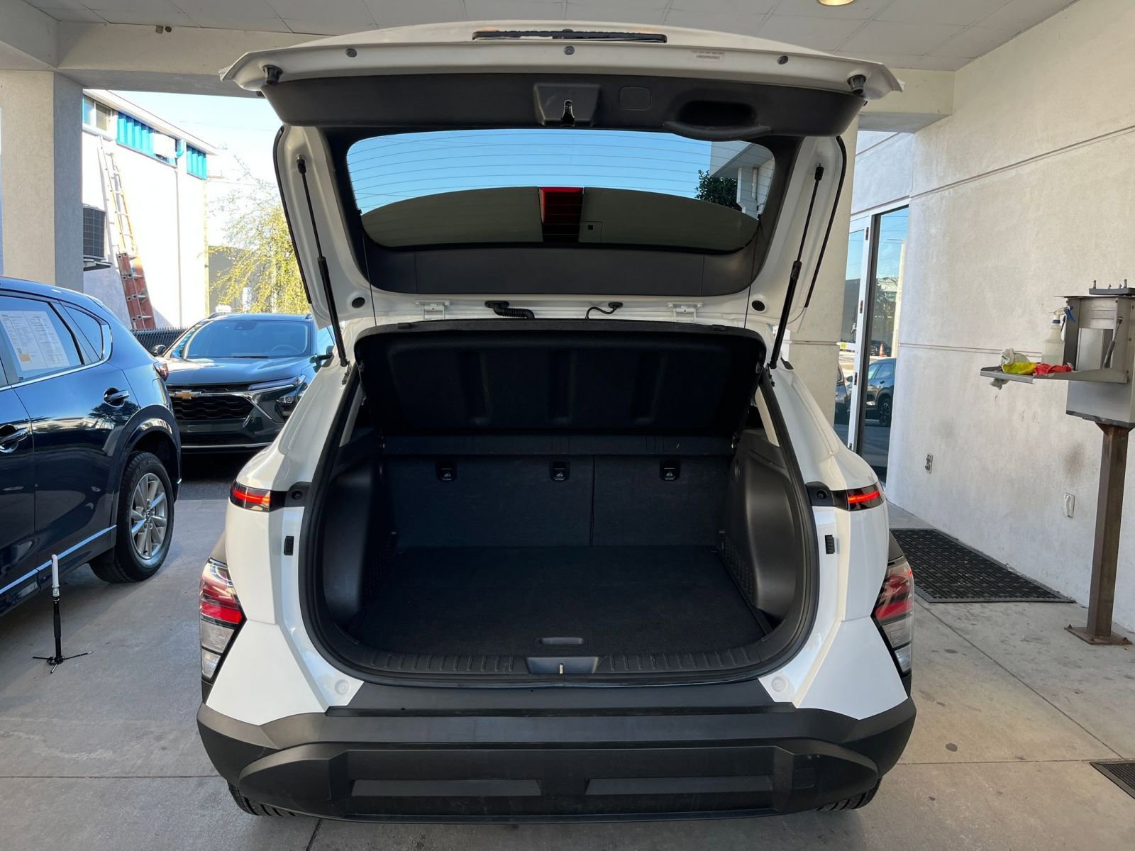 Thumbnail: 2025 Hyundai Kona - 31