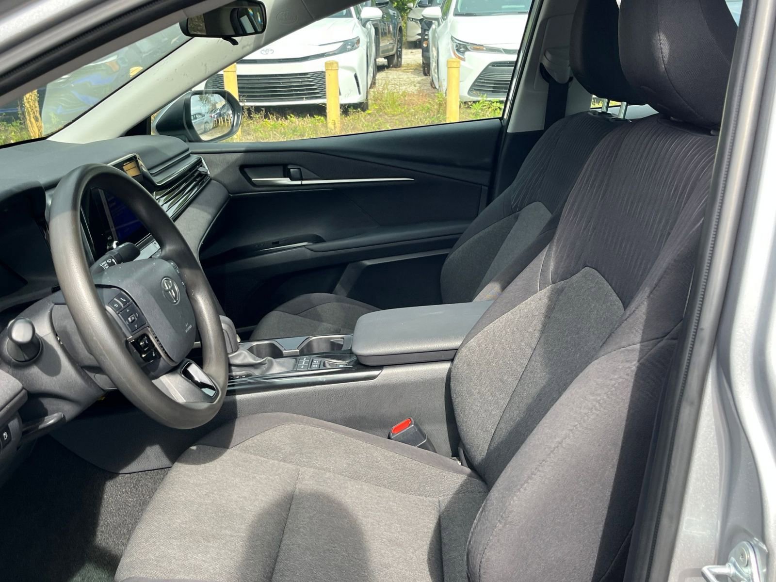 Thumbnail: 2025 Toyota Camry - 27