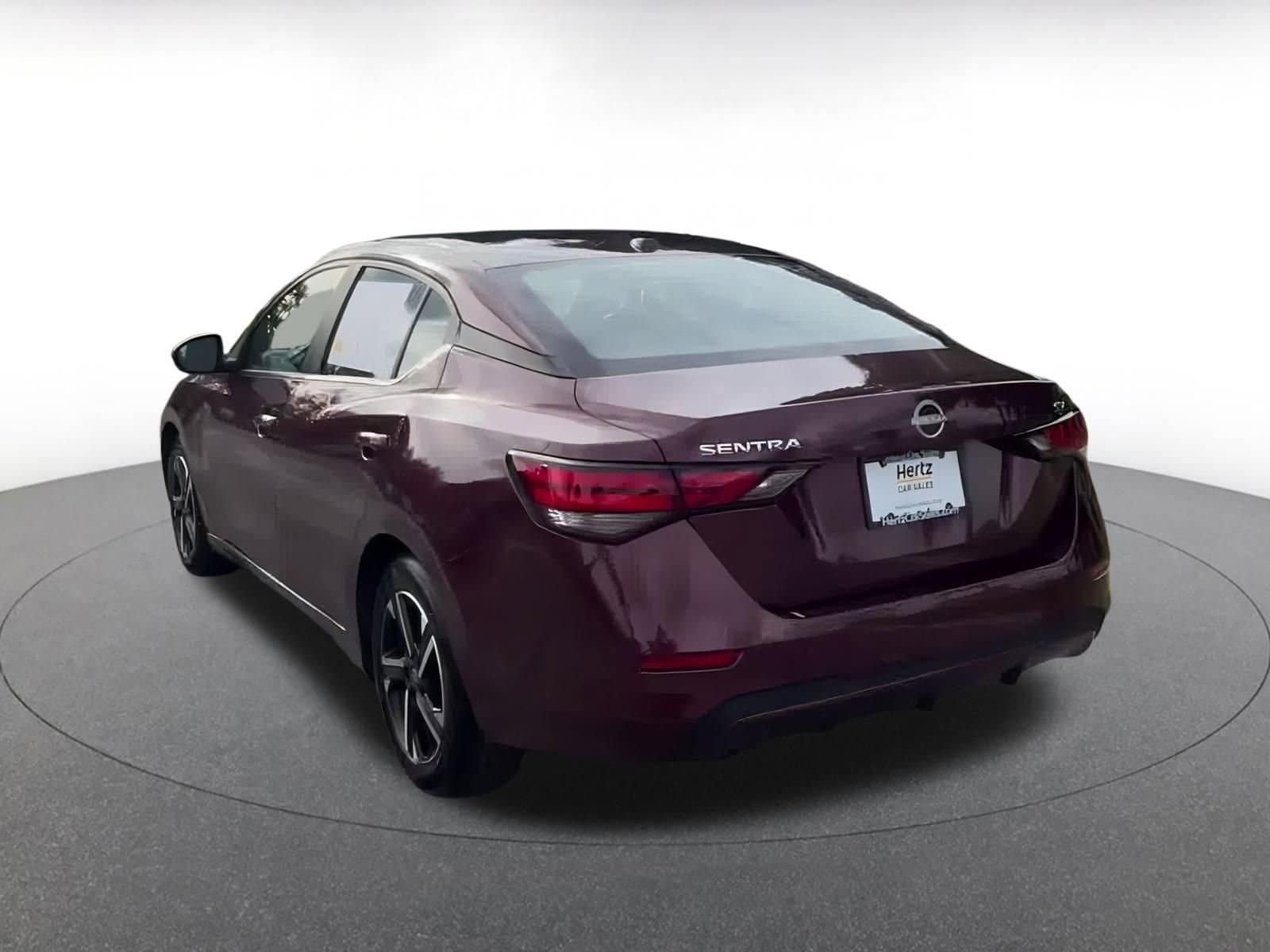 Thumbnail: 2024 Nissan Sentra - 11
