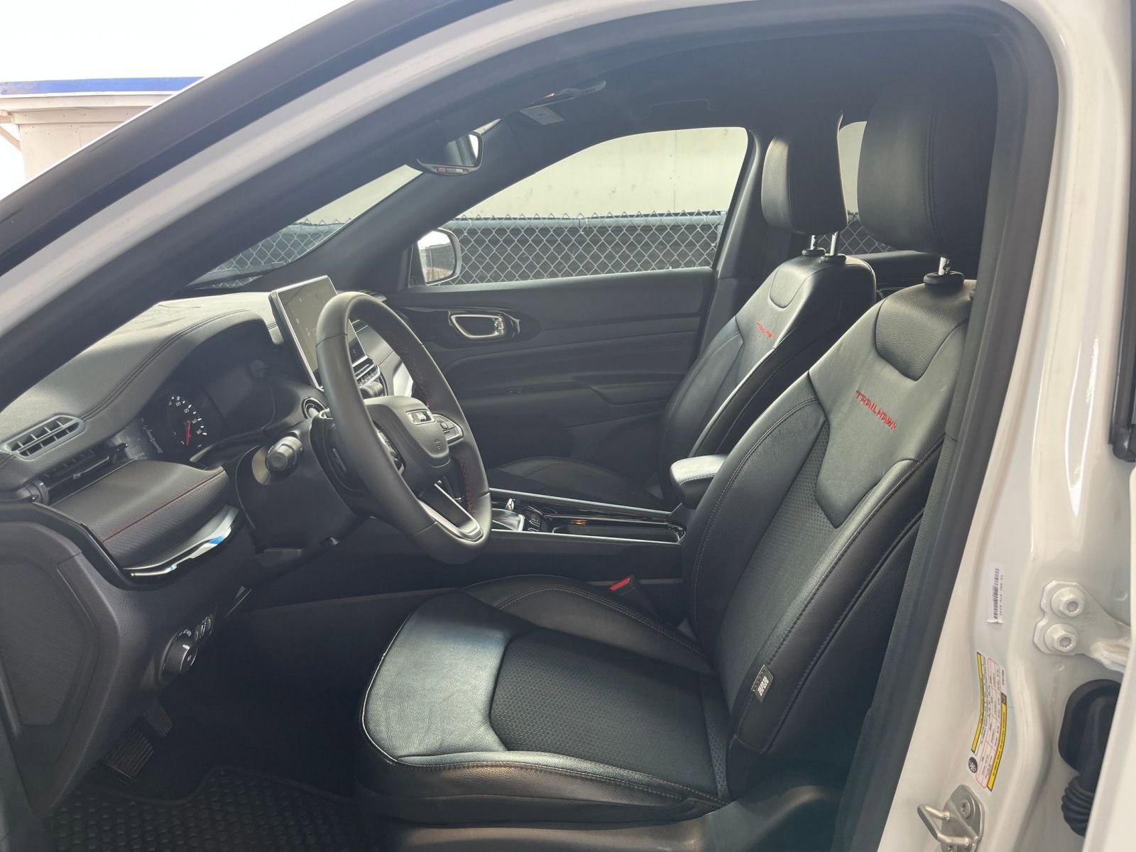 Thumbnail: 2025 Jeep Compass - 27