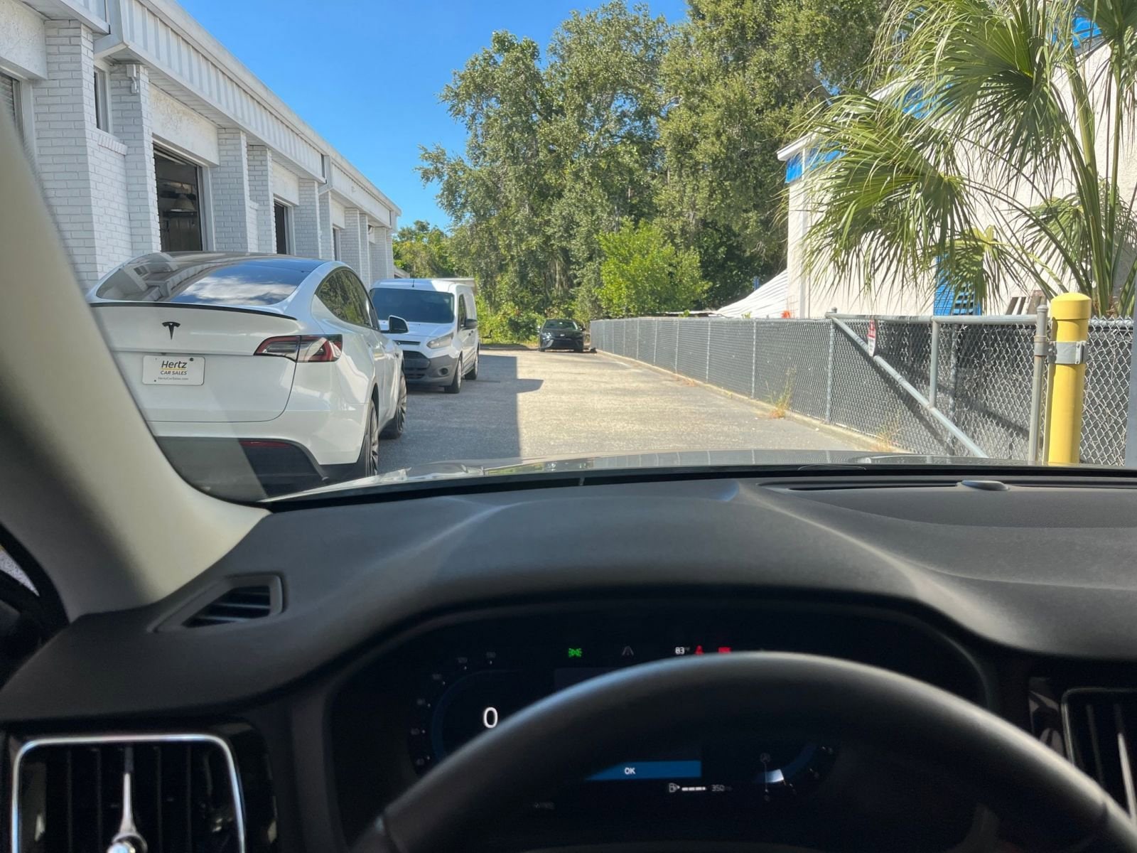 Thumbnail: 2025 Volvo S60 - 34